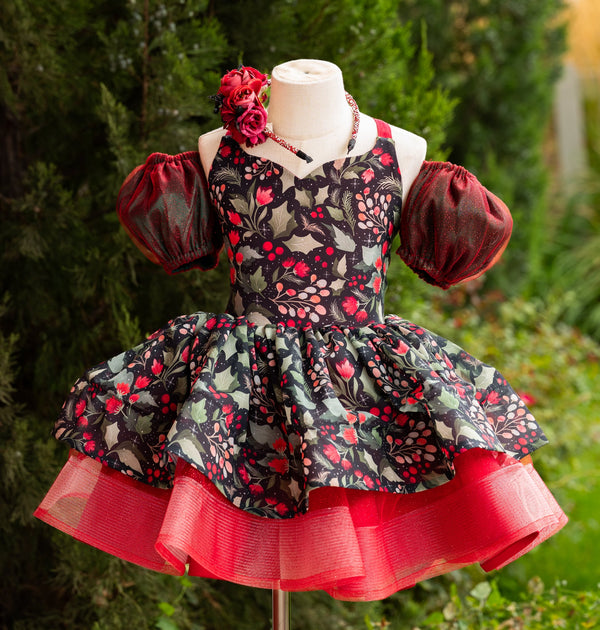 RTS Sale: Size 6, fits 4-8: 'Winter's Night'