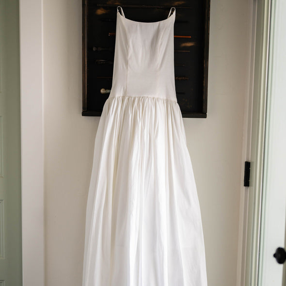 The Hadley Gown: Off-white, Size 16, fits youth 10-Adult M/L