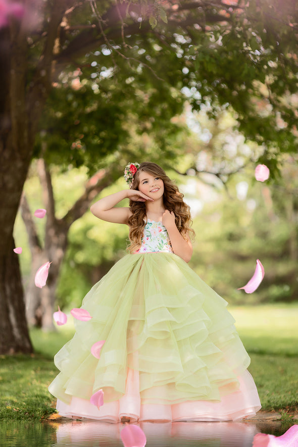RESERVED for Little Dreamers INSIDERS: Traveling Rental Dress: The Watermelon Sugar, A CONVERTIBLE Gown: Size 6, fits 4-8