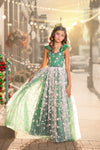 READY TO SHIP: Christmas Star in GREEN: REMOVABLE Flutter Sleeves INCLUDED