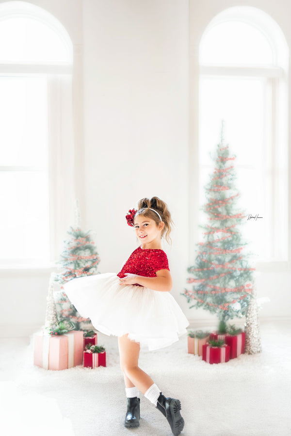 Traveling Rental Dress: The "North Pole" Shortie Dress: Size 5, fits 3-7: