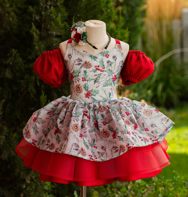 RTS Sale: Size 6, fits 4-8: 'Holly Berries and Thistle'