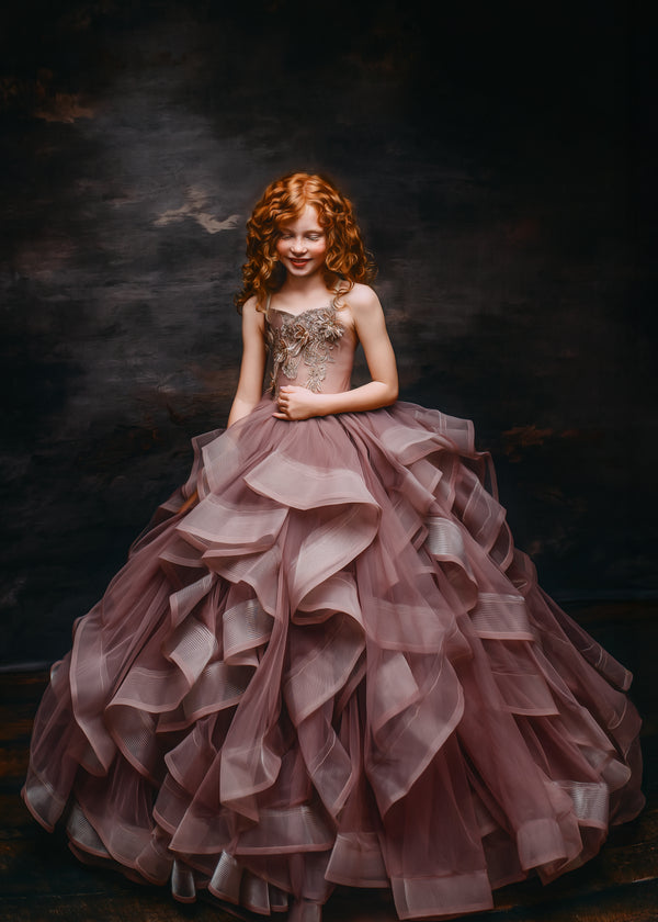 Traveling Rental Dress: The Maeve Gown: Size 8, fits 6-10