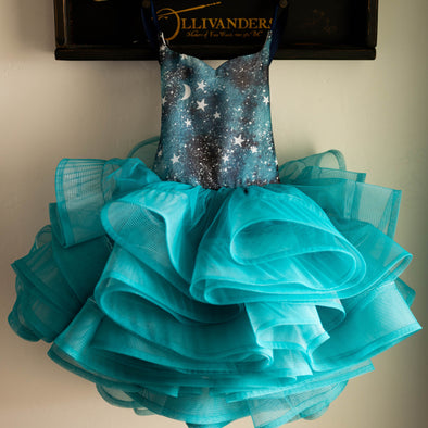Pre-Order: TAT 4 weeks: 3/4 Full Upside Down Petal Style: Starry Night