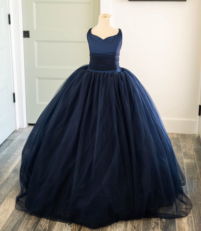 READY to SHIP SALE: Navy Leisel: Size 10, fits 8-12 +