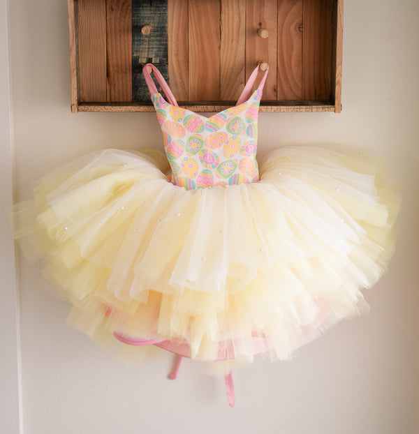 READY to SHIP: Sweet Spring: Pastel Yellow and Blush Pink: REVERSIBLE: Size 3/4: fits 1-6