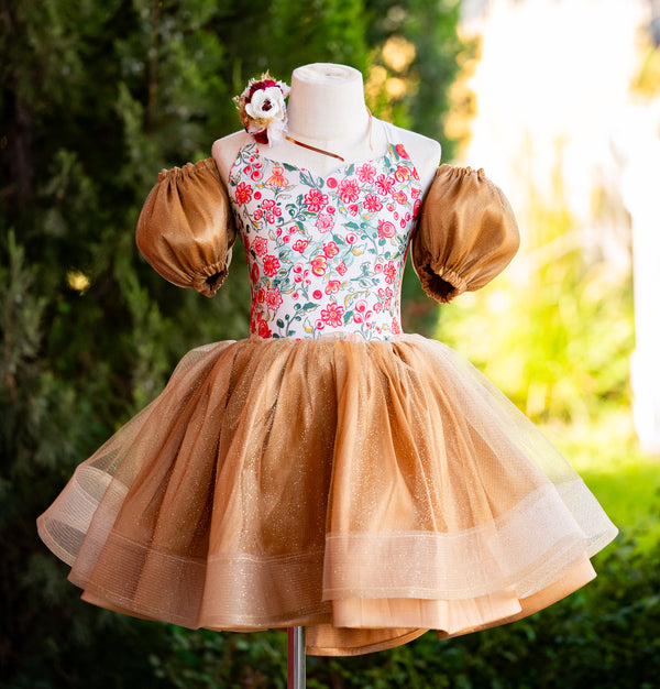 READY to SHIP Sale: Size 8, fits 6-10: 'Golden Breeze'