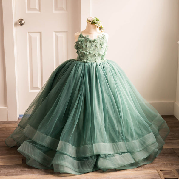 Traveling Rental Dress: Sabrina in Sage: Size 6, fits 4-8