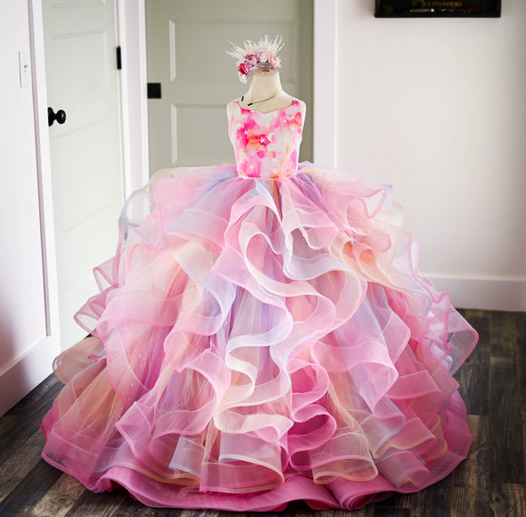 RESERVED for Little Dreamers INSIDERS: Traveling Rental Dress: The "Cotton Candy Delight" Gown: Size 8, fits sizes 6-10